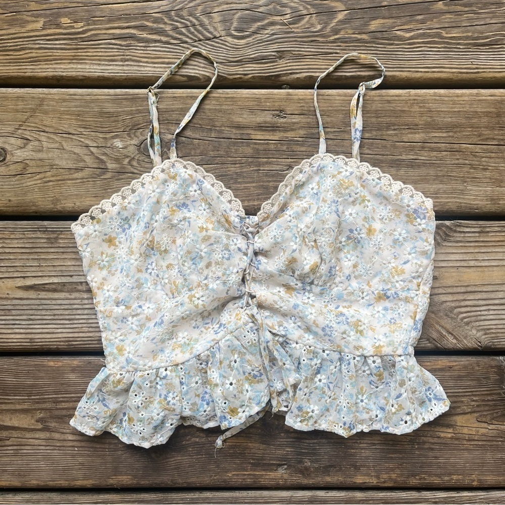 White Lace Floral Tank Top Cami Women’s Small Wild Fable Embroidered Blouse